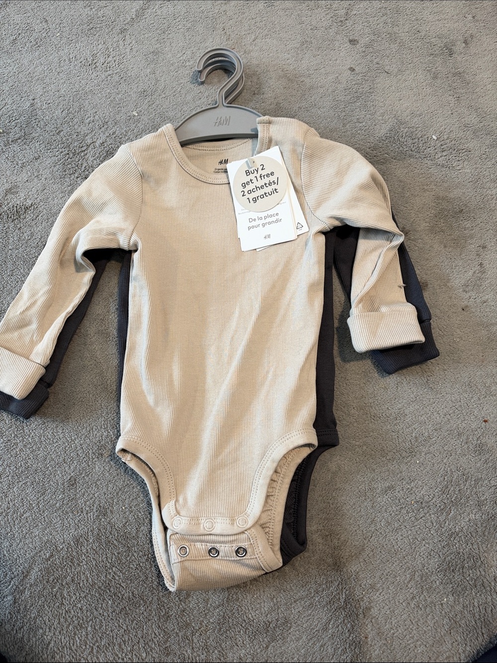 H&M Beige Ribbed Long-Sleeve Baby Bodysuit